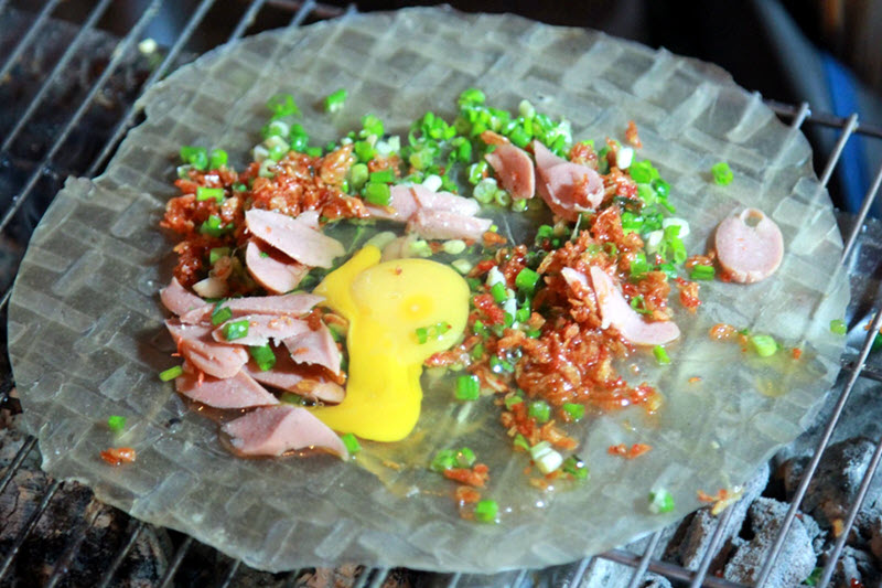 banh-trang-nuong-da-lat