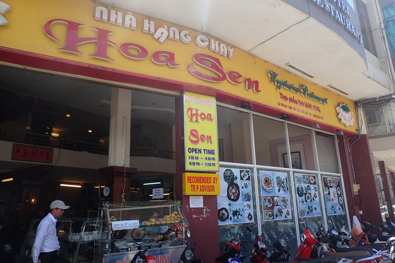 hoa-sen-da-lat